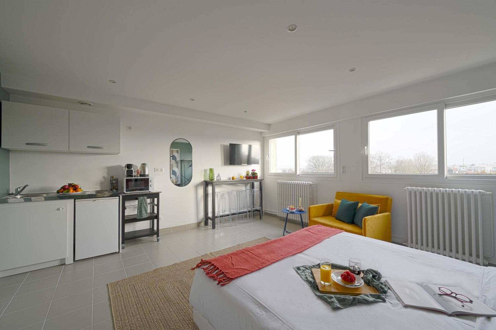 Modern Bright Apartment In Appart'Hotel Saint-Maur-des-Fosses Exterior photo