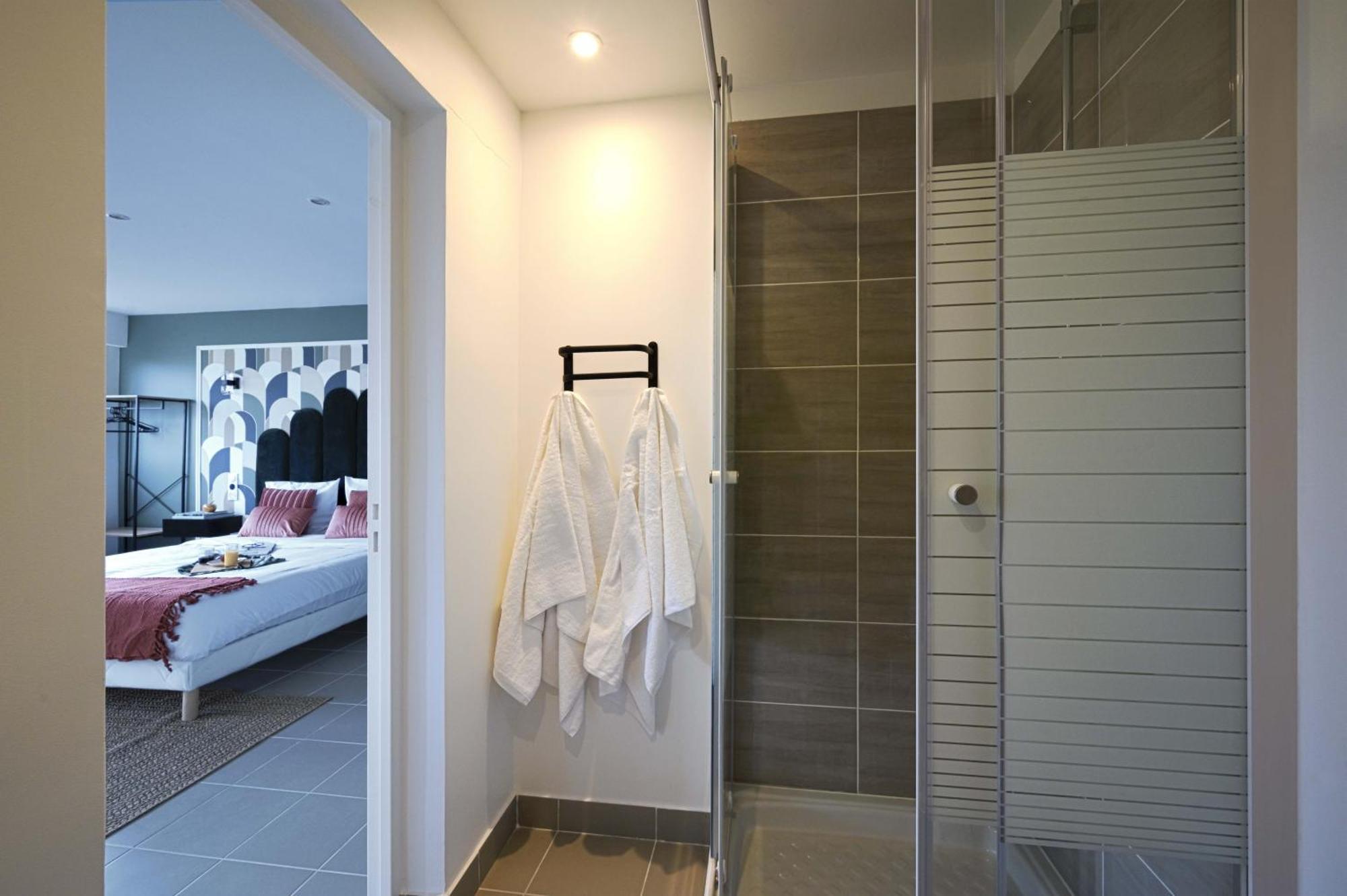 Modern Bright Apartment In Appart'Hotel Saint-Maur-des-Fosses Exterior photo